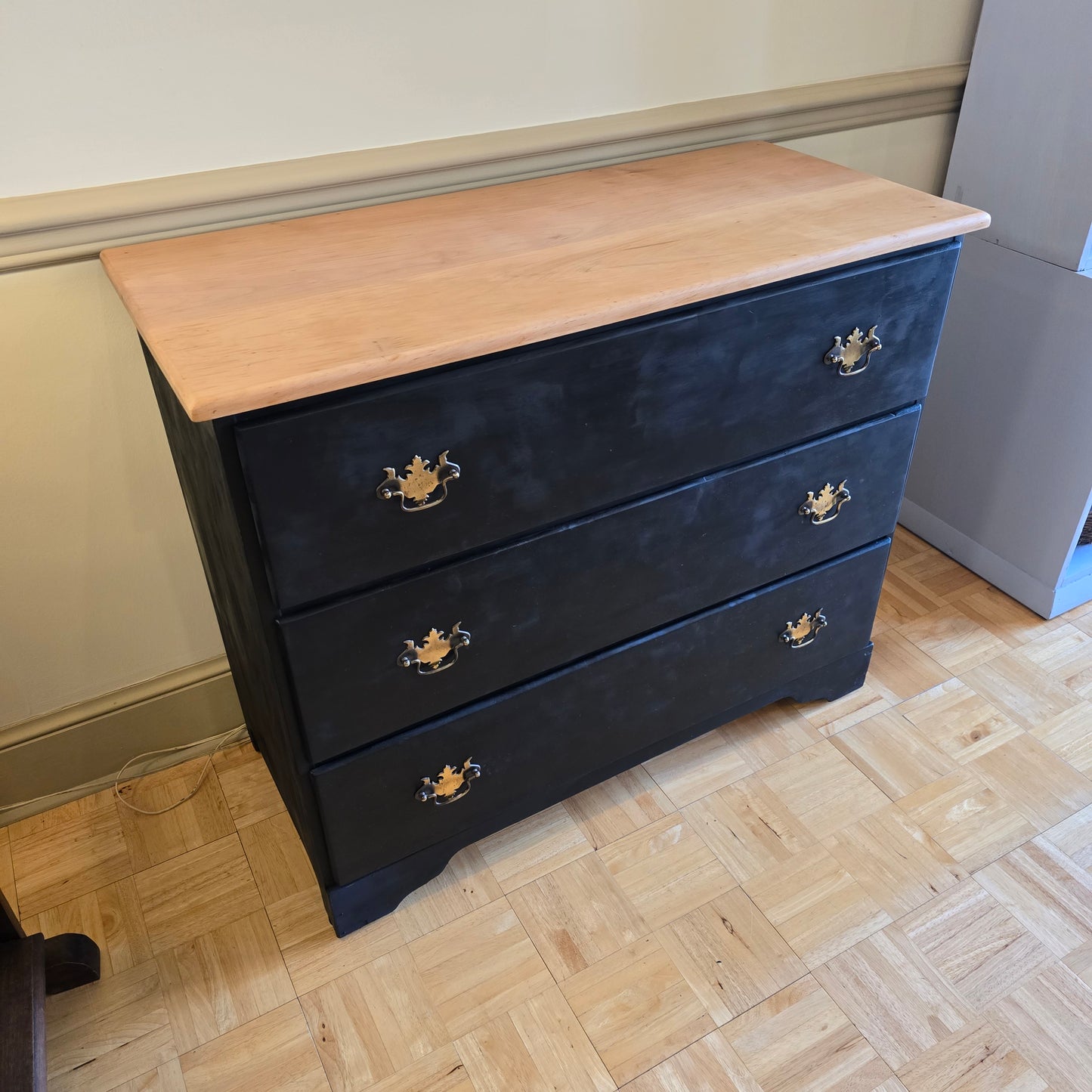 Black Dresser