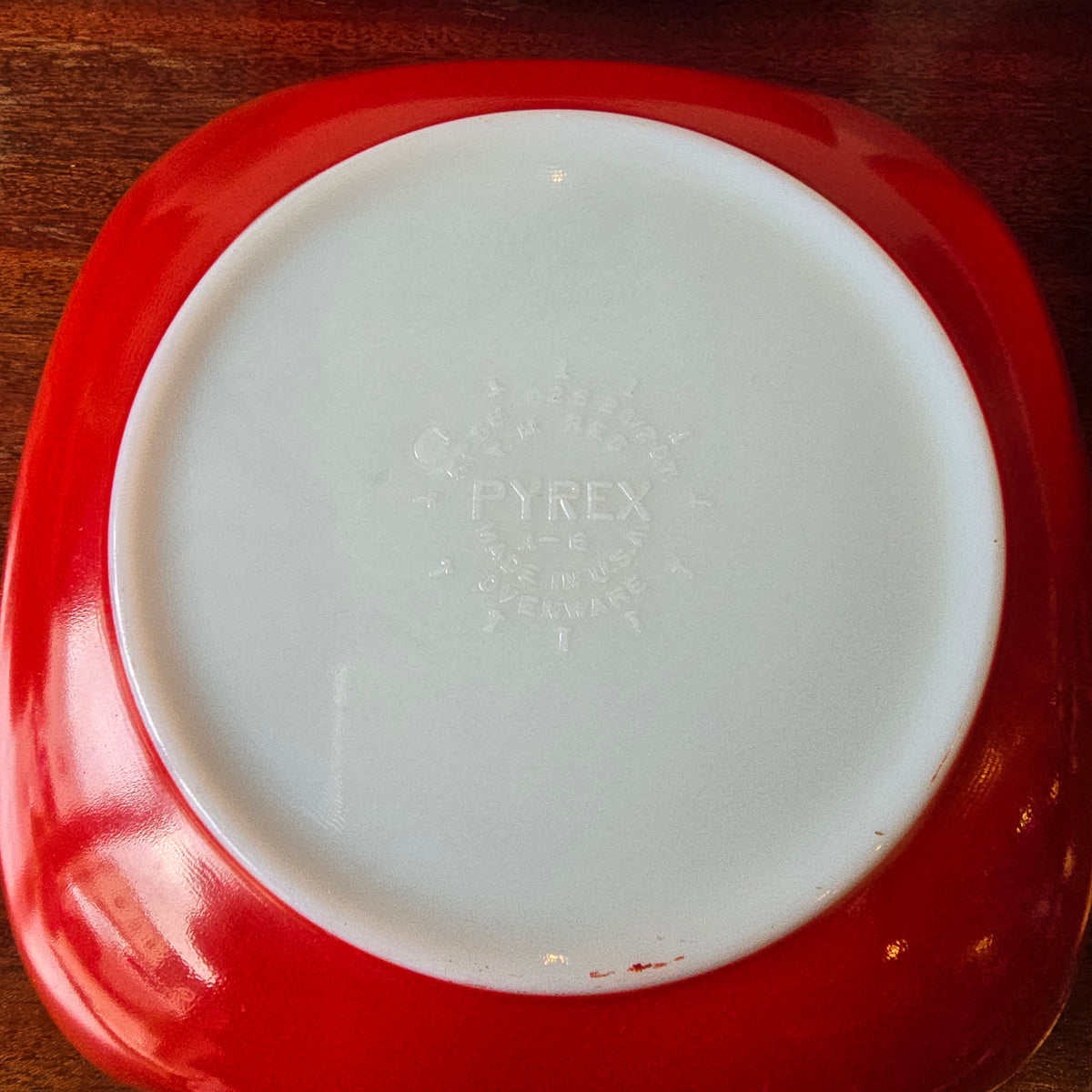 Pyrex Red Hostess Square Bowl
