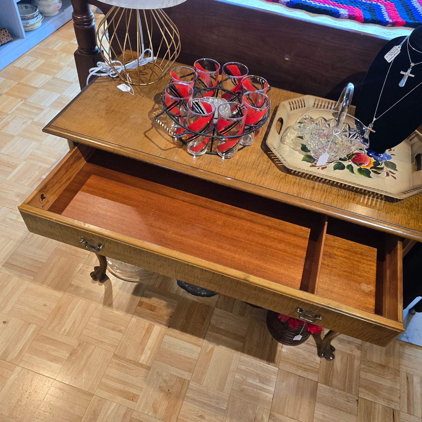 Kindel Lowboy