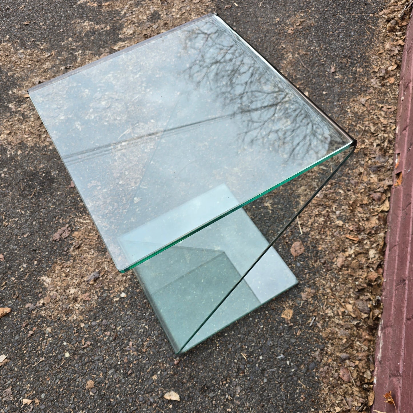 Z Form Glass End Table