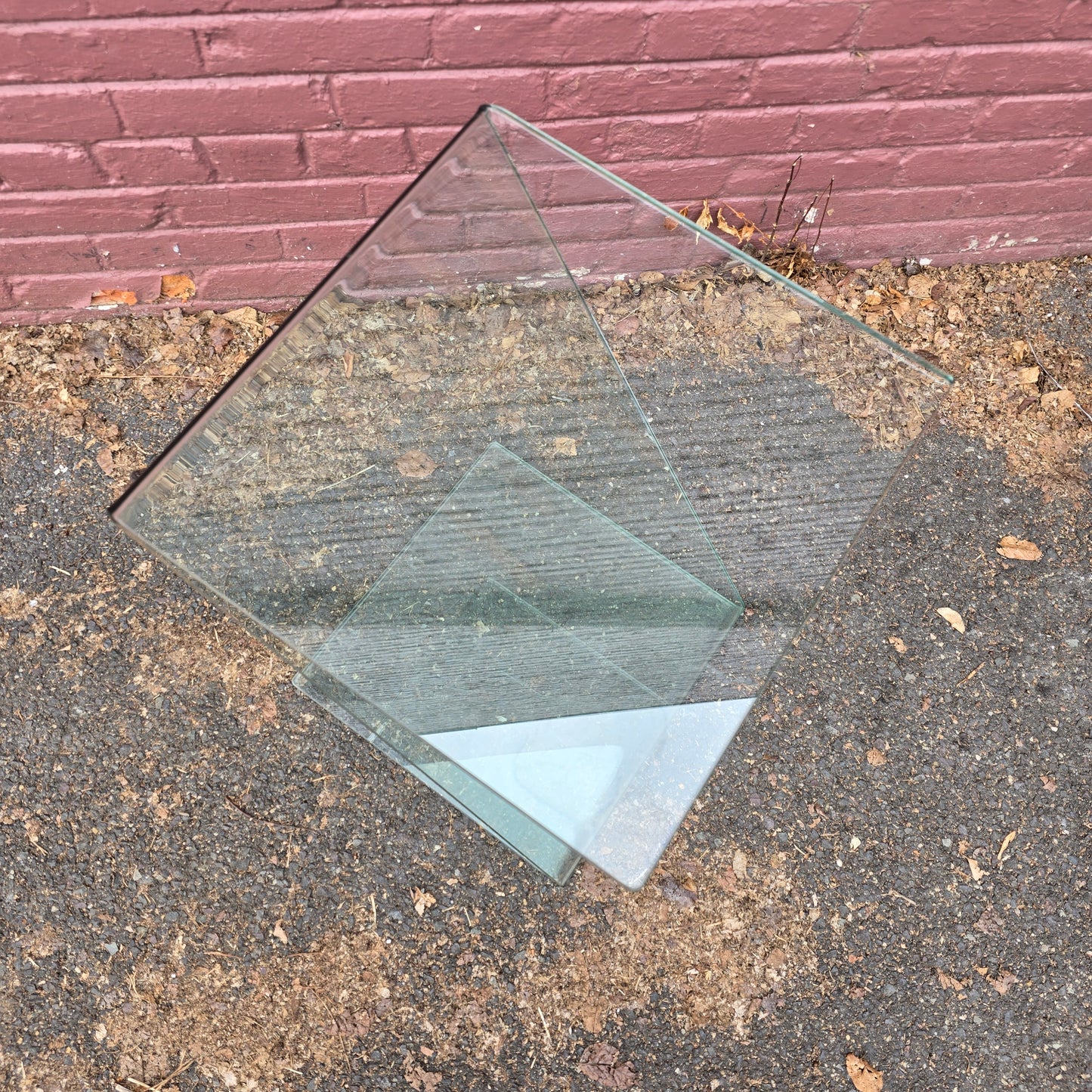 Z Form Glass End Table